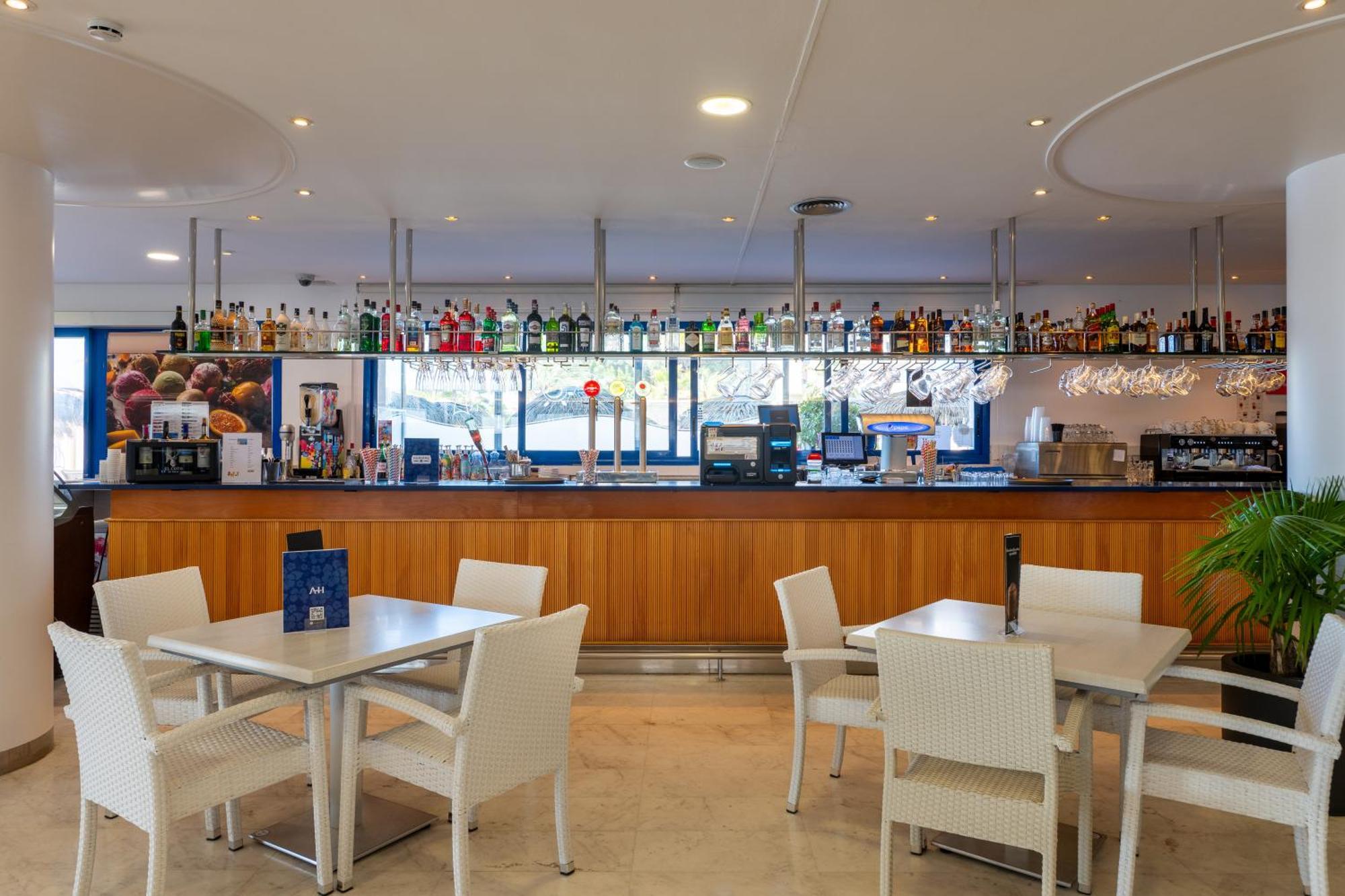 Tahiti Playa Hotel Santa Susanna