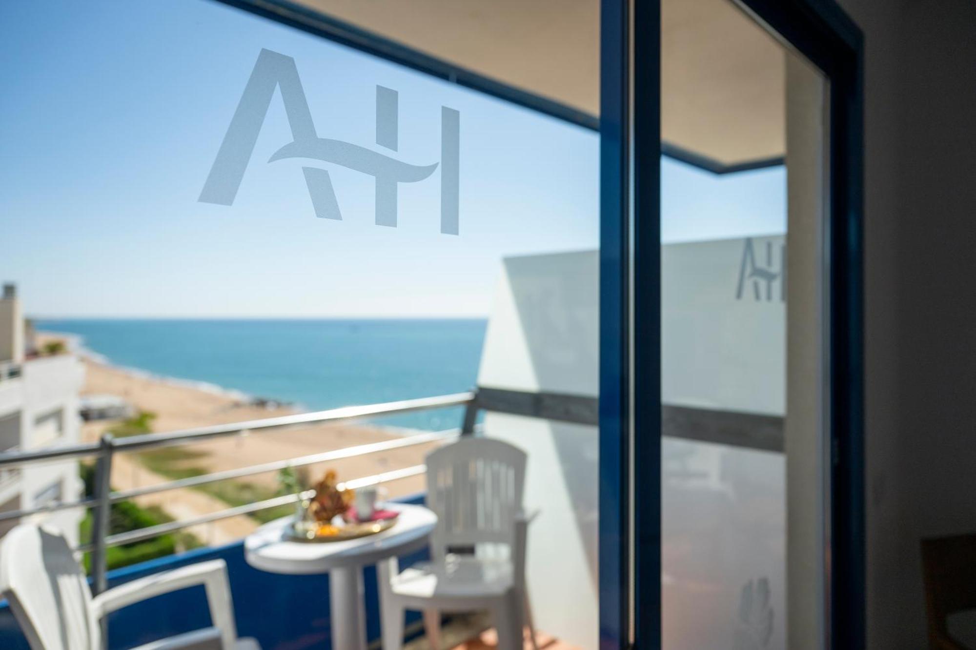 Hotel Tahiti Playa Santa Susanna