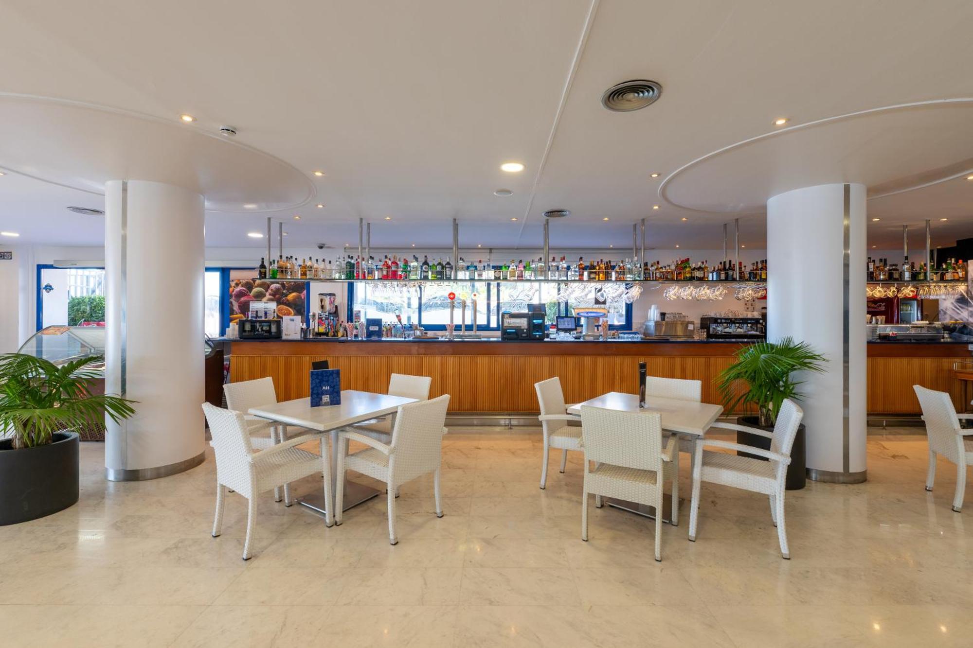 Hotel Tahiti Playa Santa Susanna